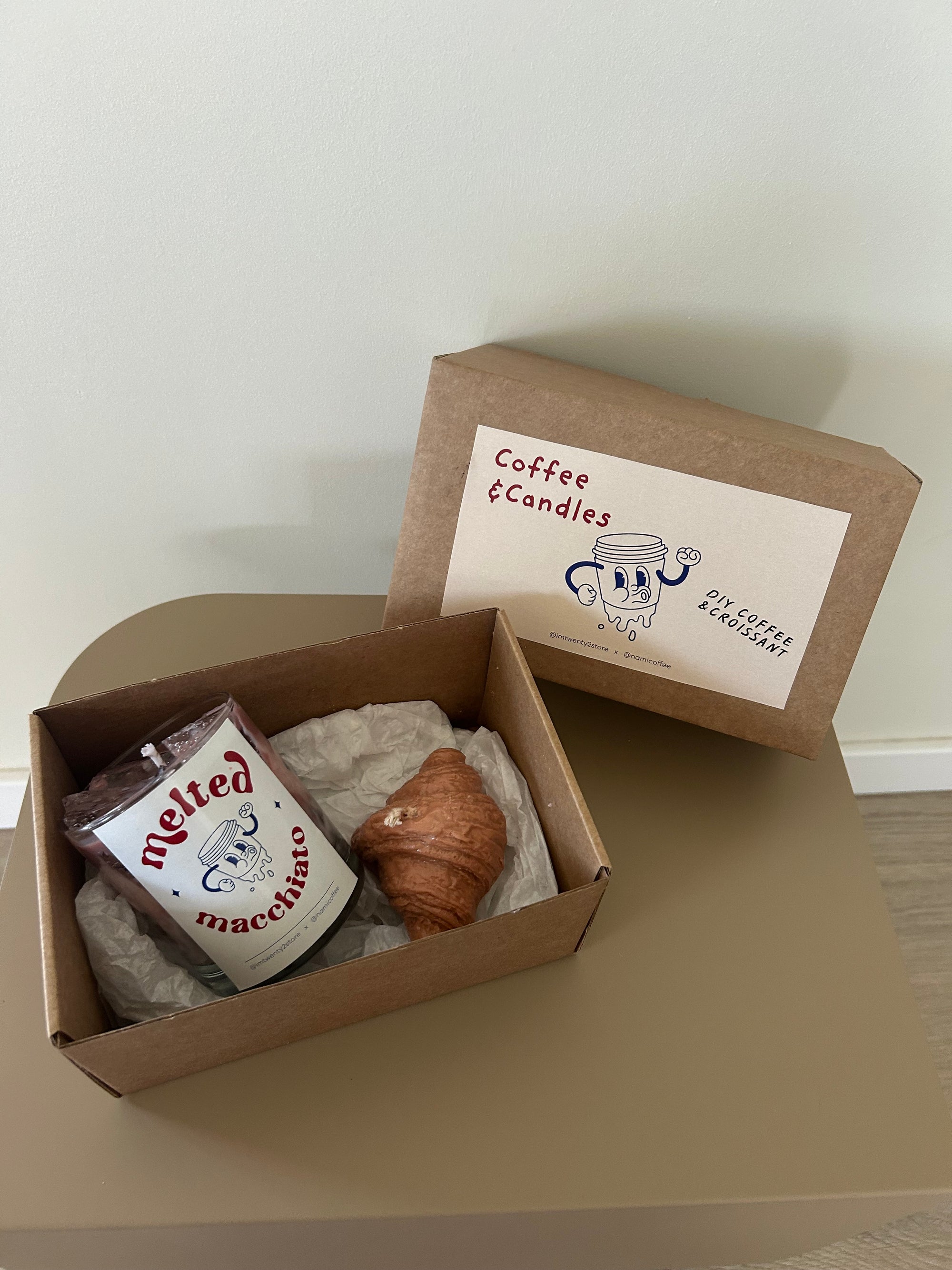 Taller de velas Coffee & croissant