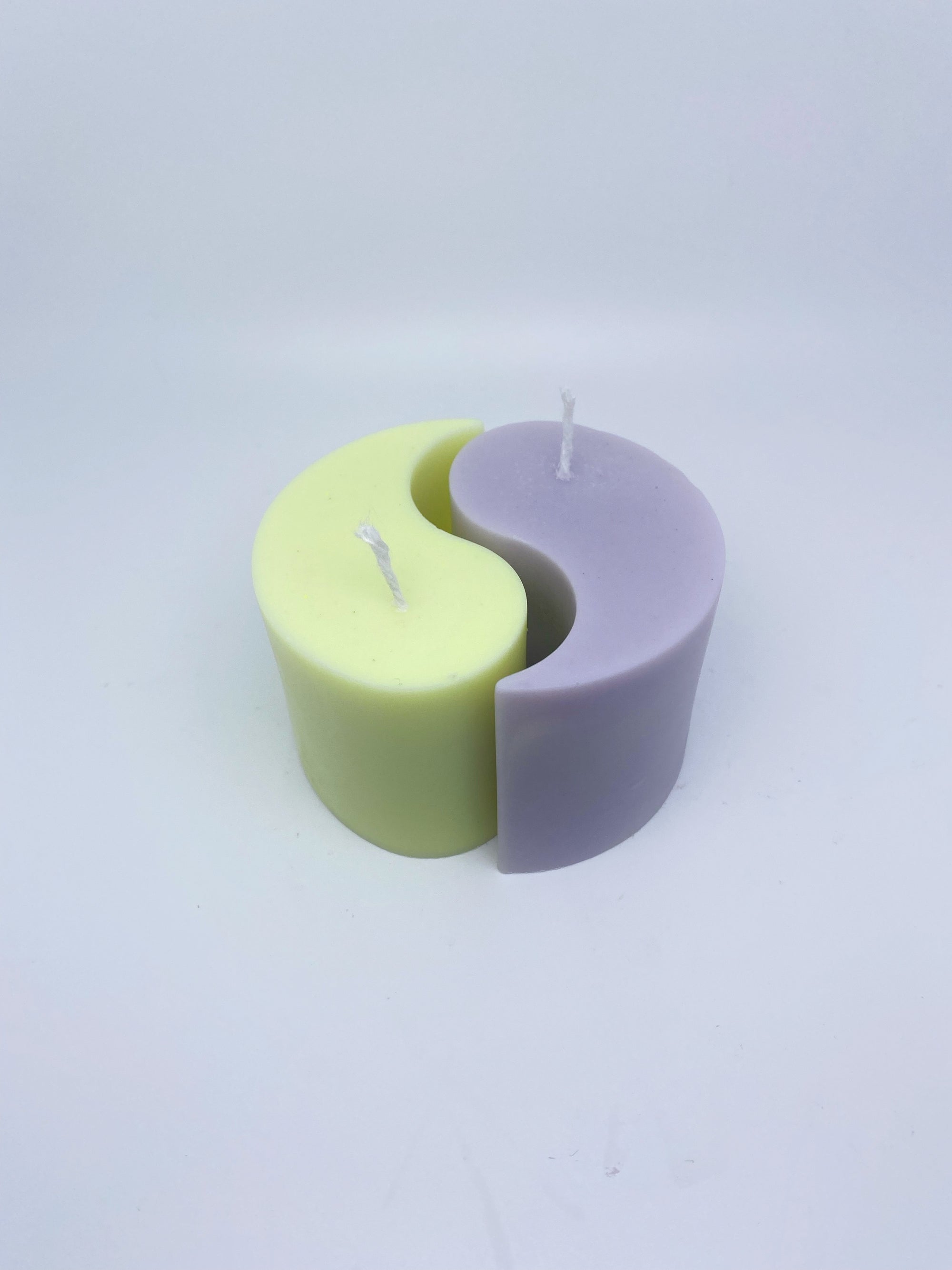 Yin Yang candle
