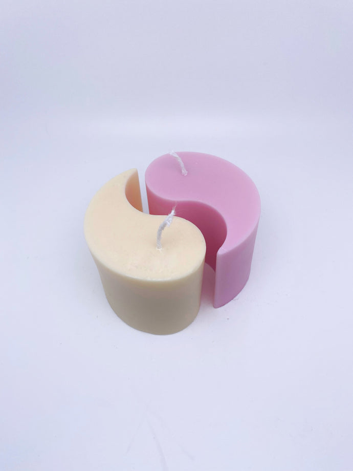 Yin Yang candle
