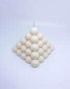 Pirámide candle