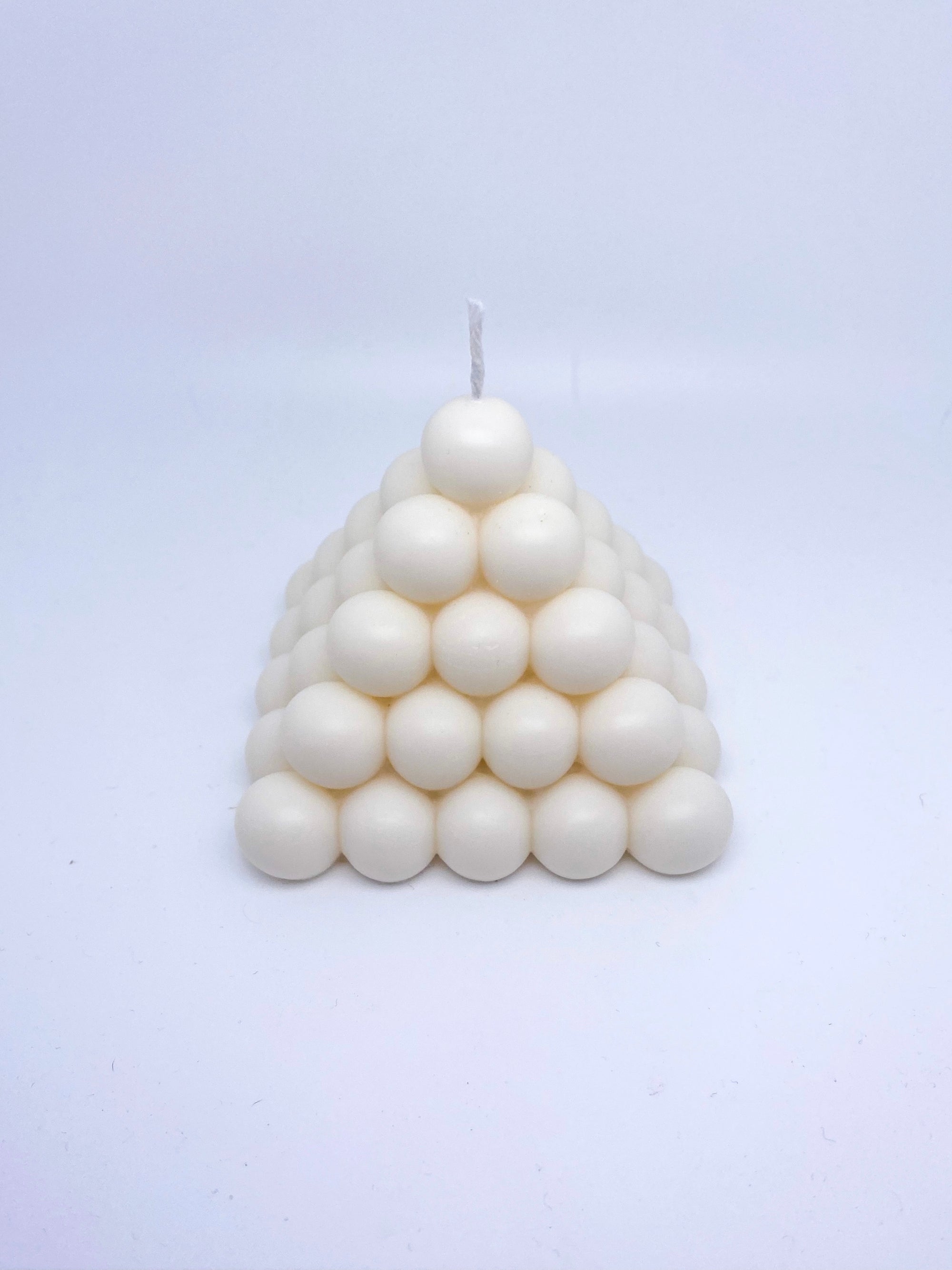 Pirámide candle