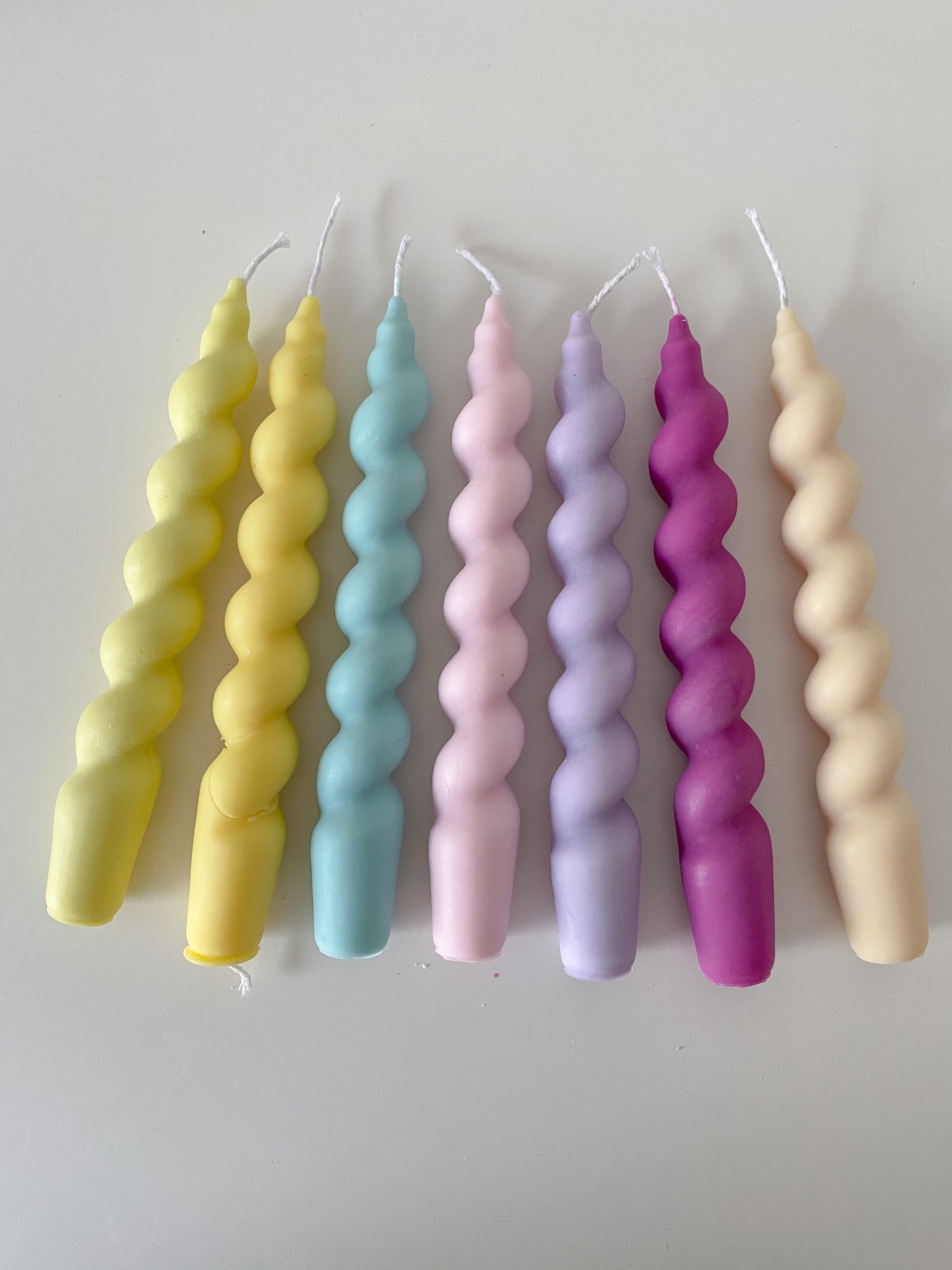 Twist Candle Pastel